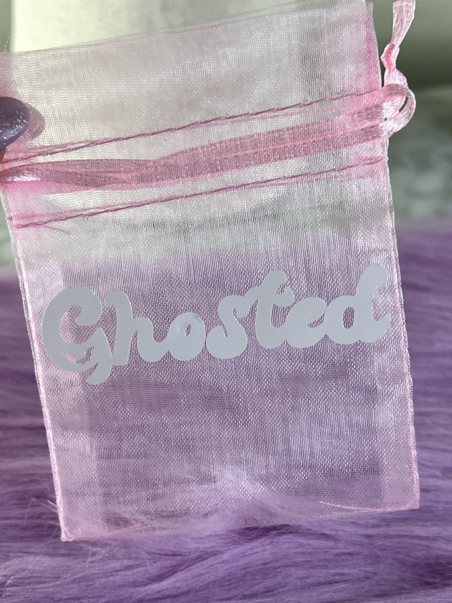 Girly pink personalized Halloween favor bags, 3x4 inches, perfect for party decor or mini gifts. Customizable satin bags for spooky chic Halloween parties, reusable, ideal for women aged 20-60. Perfect for Halloween party favors, glam decor, and treats.