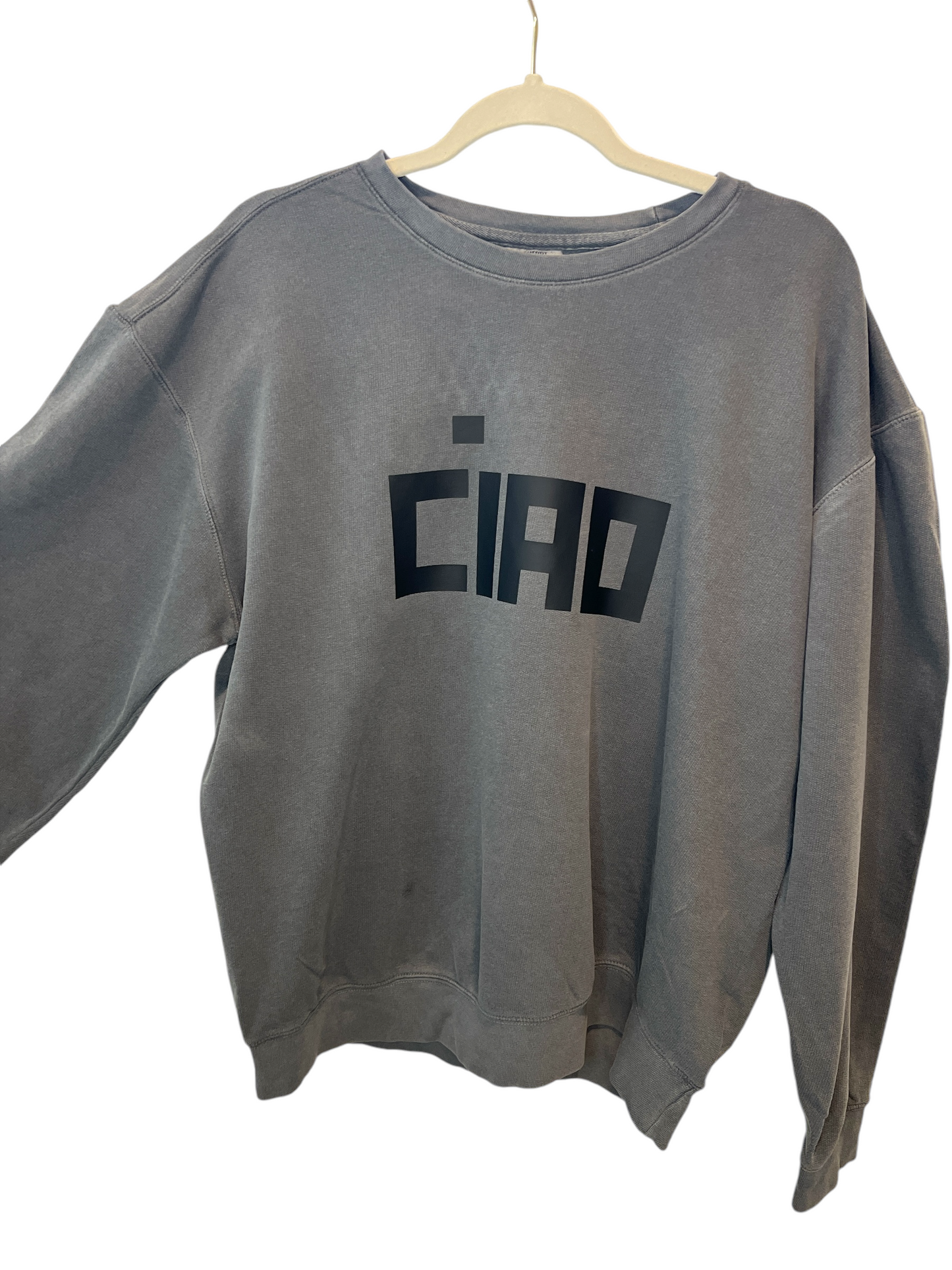 Stay Cozy and Chic with the Oversized Block CIAO Sweatshirt: Your Perfect Winter Essential